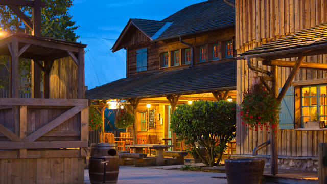 Hotel voorkant foto